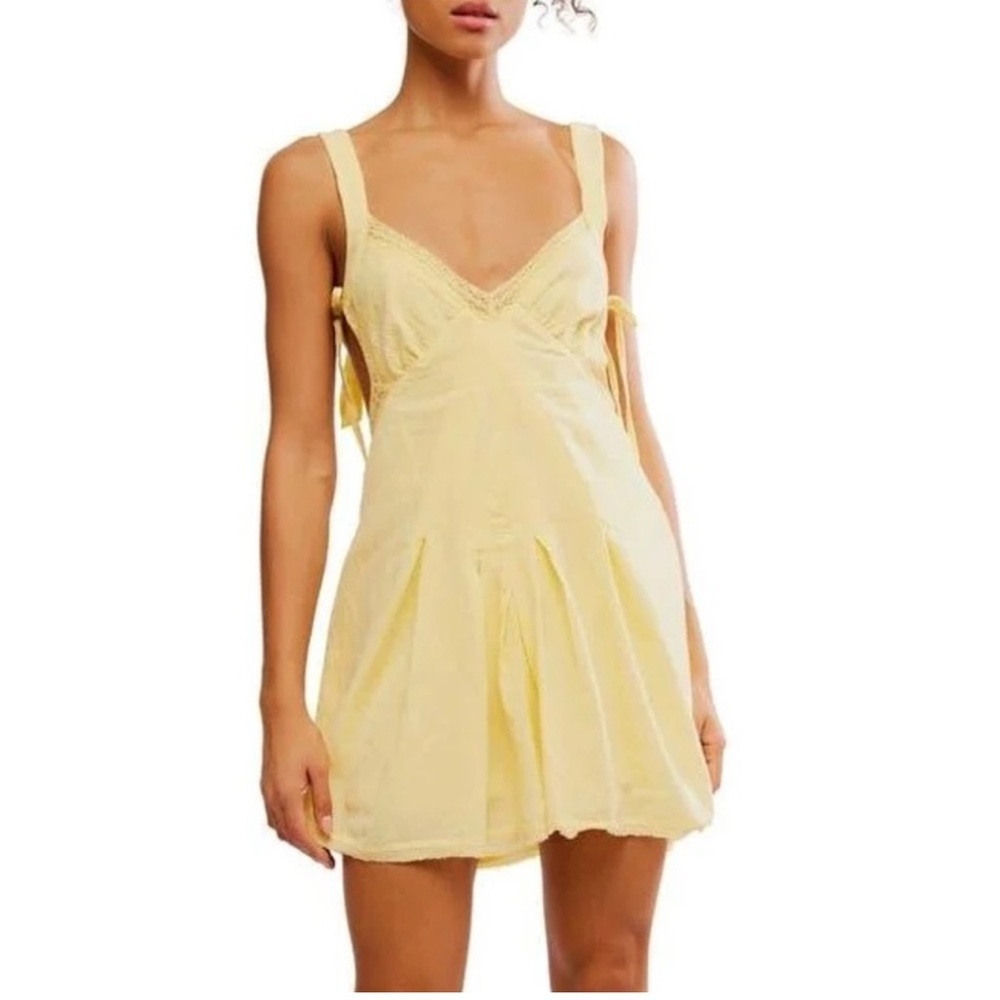 FREE PEOPLE SLEEVELESS VIVI YELLOW MINI DRESS size XL